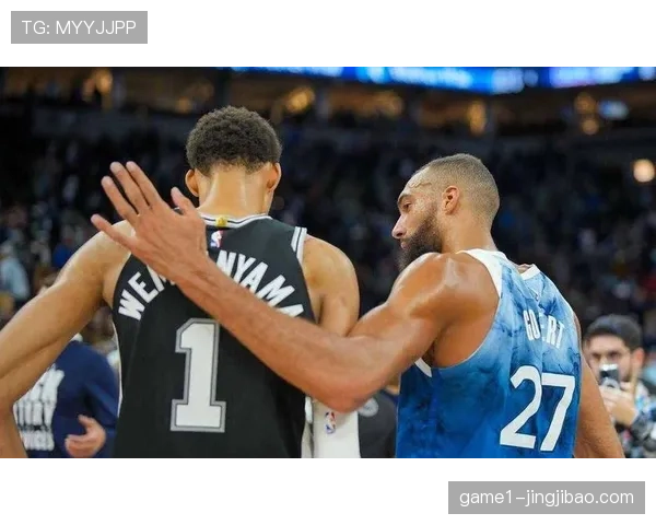 文班亚马获巨星哨待遇 新星判罚特权现象观察