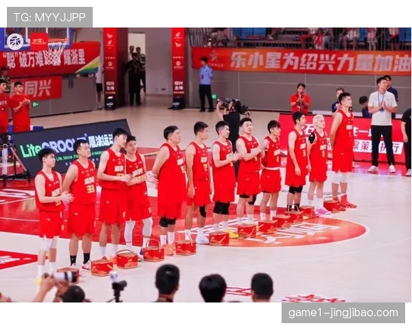 常规赛收官阶段卡位战白热化 多支球队为最后席位全力拼搏